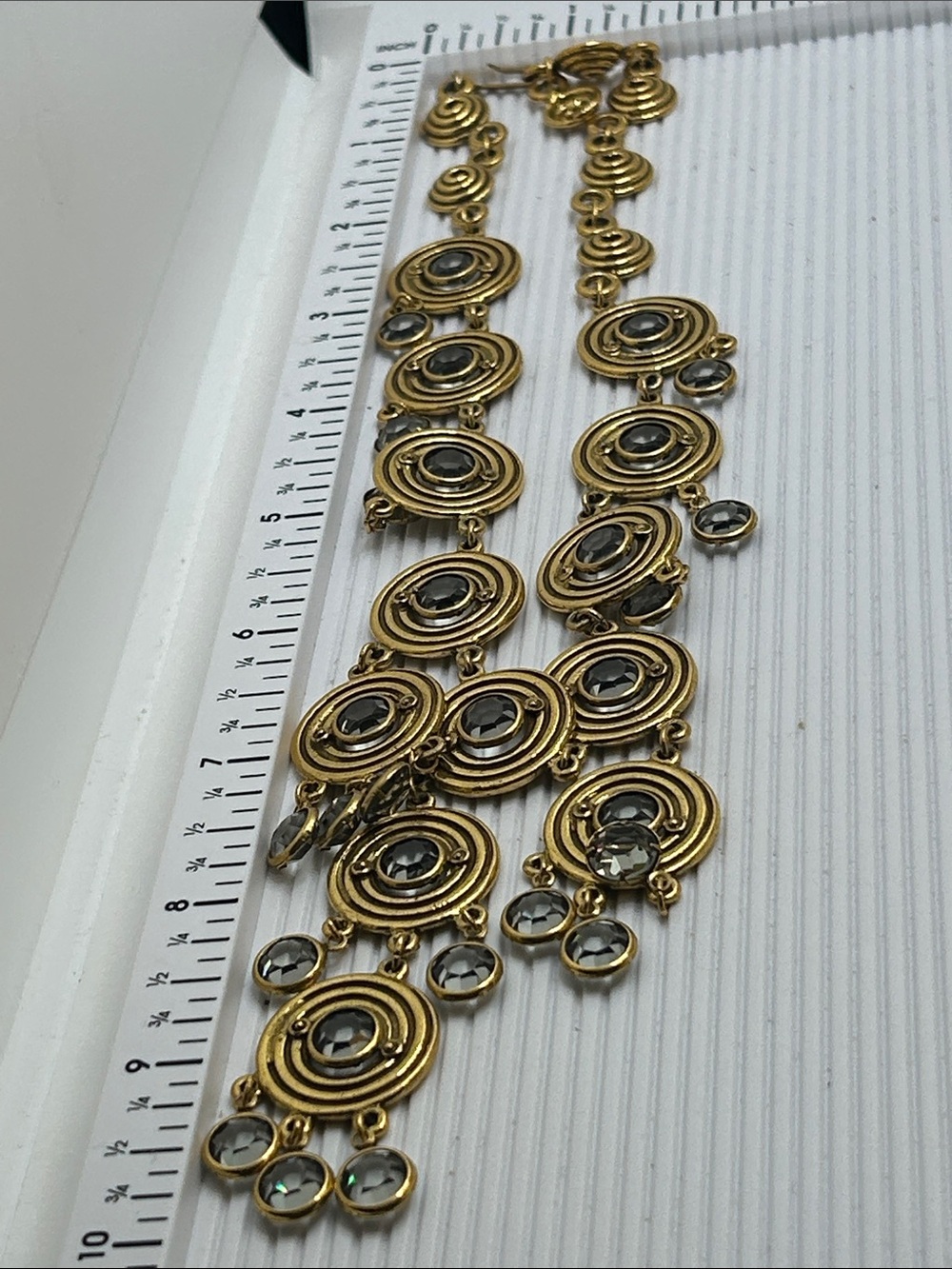 Vintage Goldette Gold Circular Disc Bib Necklace with Clear Crystal Drops - Picture 13 of 13